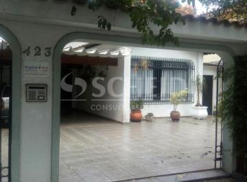 Casa · 300m² · 4 Quartos · 6 Vagas · ÓTIMA OPORTUNIDADE DE UMA CASA TERREA