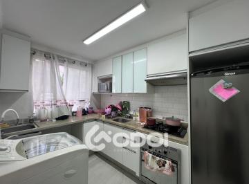 Apartamento · 44m² · 2 Quartos · 1 Vaga · Apartamento mobiliado no bairro Costeira