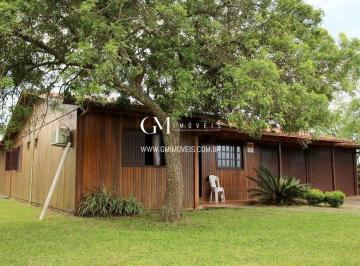 Casa · 200m² · 4 Quartos · 3 Vagas · Casa junto ao Rio Mampituba Torres RS
