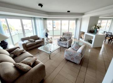 Apartamento · 268m² · 4 Quartos · 4 Vagas · Apartamento com 4 suítes em Torres RS