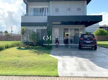 Casa · 320m² · 4 Quartos · 2 Vagas · Casa em condomínio na Praia da Guarita Torres RS