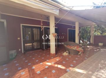 Casa · 4 Quartos · 3 Vagas · Casa com 4 dormitórios e 2 suítes em Torres/RS