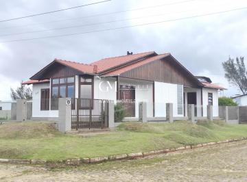 Casa · 128m² · 2 Quartos · 1 Vaga · Casa mobiliada na Praia Itapeva Torres RS