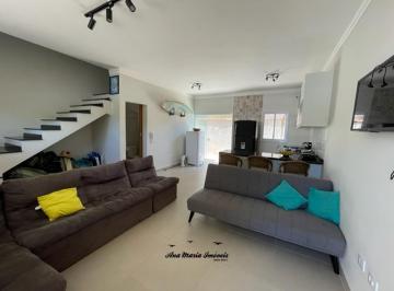 21708985_4.jpg · Ana Maria Imóveis Casa Condomínio Massaguaçu!