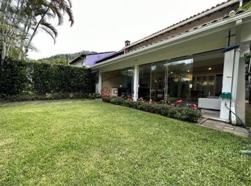 Casa · 250m² · 4 Quartos · 4 Vagas · Linda casa em cond com vaga de lancha em Angra