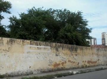 49dbb592af2113ca0d937050ef0b242ba09fddbd · Rua Raimundo Oliveira Filho, nº 581 - Papicu