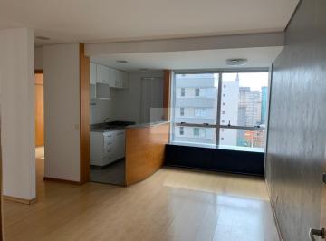 Sala · Aluguel de Apartamento de 1 quarto no Santo Agostinho, BH-MG: 53m², 1 vaga, pronto para morar!