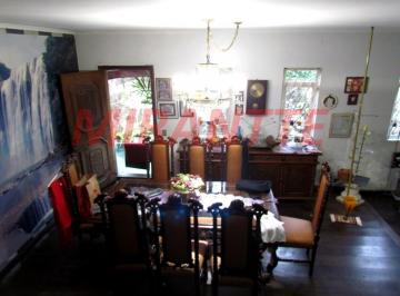 17d576d2a41a9e068fe3140277b6c81a.jpg · Sobrado de 357m² com 5 quartos