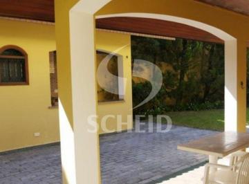 Casa · 349m² · 4 Quartos · 6 Vagas · 04 dormitórios, sendo 02 suítes e 06 vagas - em rua fechada