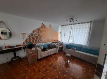 sala de estar · Sobrado Amplo e Reformado – 3 Dormitórios, 2 Vagas e Entrada Lateral