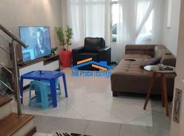 Casa · 170m² · 3 Quartos · 2 Vagas · Sobrado de 170 m² com 3 Suítes no Jd. Guadalupe