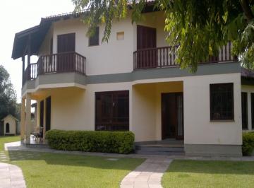 Casa · 500m² · 6 Quartos · 3 Vagas · Casa de luxo com 6 quartos e 6 suítes no Belem Velho, Porto Alegre-RS: 500m², 6 banheiros e 3 vagas 