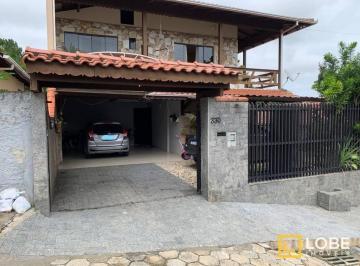 f4f17110ea78c56bd06a3d0e7694674e6d139e6b · Casa à venda, 252 m² por R$ 690.000,00 - Itoupava Central - Blumenau/SC
