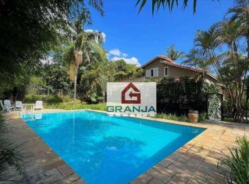 a34bf27f480a52f86f58775f8cb8e8afb4fec0eb · Casa com 5 dormitórios à venda, 804 m² por R$ 1.900.000,00 - Granja Viana - Carapicuíba/SP