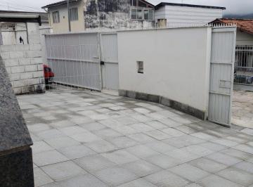 4 · Pousada localizada na Trindade