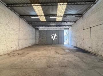 Comercial · 200m² · Galpão para aluguel, Jardim Eloyna - Pindamonhangaba/SP