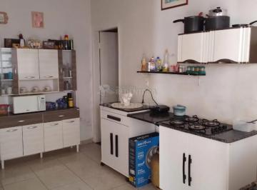 Casa · 90m² · 2 Quartos · 2 Vagas · EXCELENTE CASA À VENDA