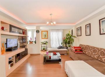 Casa de 5 quartos, Curitiba · Sobrado com 5 quartos à venda em Campo Comprido, 1 suíte, 3 vagas