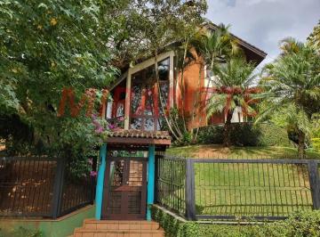 6d3575c5a8c53e78c91be8508b4c3d1a.jpg · Sobrado de 324m² com 4 quartos