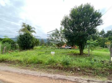2022/04/acd72786aff7c224395b4bfa69b2d5c5.jpg · TERRENO - CENTRO