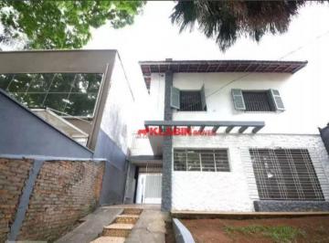 cb81b2960ef80b3a20fe653f72269ce11ad0a8ee · =Casa com 3 Quartos e 2 banheiros à Venda, 140 m² por R$ 990.000