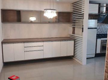 Casa · 211m² · 3 Quartos · 3 Vagas · Sobrado 211m² Localizado no bairro Dos Casa São Bernardo do Campo - SP