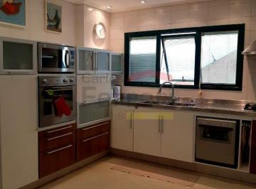 Casa · 375m² · 4 Quartos · 8 Vagas · Sobrado auto padrão na Vila Paiva, com 4 suítes, 8 vagas, piscina com aquecimento a gás.