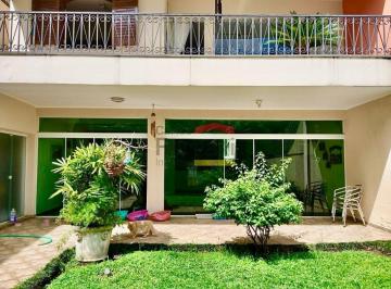 Casa · 400m² · 3 Quartos · 6 Vagas · Casa alto padrão para venda no Jardim França - 3 Quartos e 6 vagas de garagem