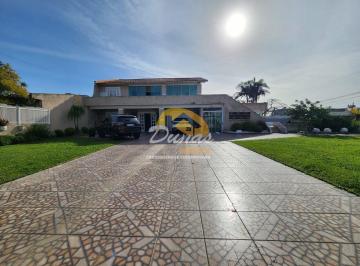 Casa · 440m² · 4 Quartos · 4 Vagas · Casa Centro de Imbé