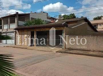 Casa · 250m² · 3 Quartos · 4 Vagas · Casa 172m², 3 Dormitórios, 1 Suíte, 4 Vagas