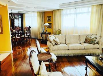 Apartamento de 3 quartos, Curitiba · 3 Suítes com 4 vagas e 334M2 privativos