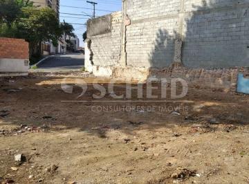 Terreno · 300m² · Terreno com trezentos metros quadrado na rua Antonio Gil.