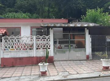 Casa · 152m² · 4 Quartos · 2 Vagas · Casa em Rua Irmã Joana Piracide Almeida Martins - Capoavinha - Mairiporã/SP