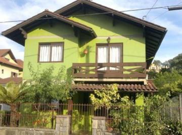 Casa · 324m² · 4 Quartos · 4 Vagas · Casa em  rua padre cacique - Centro - Gramado/RS