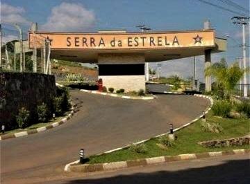 Casa · 240m² · 3 Quartos · 4 Vagas · Casa de condomínio em  Rua Araras - Condomínio Serra da Estrela - Atibaia/SP