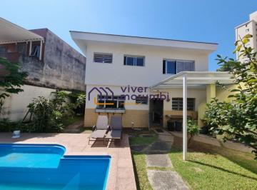 Casa · 400m² · 4 Quartos · 4 Vagas · Belo sobrado