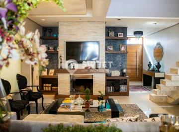 Casa · 220m² · 3 Quartos · 2 Vagas · Casa à venda no bairro São José - São Leopoldo/RS