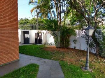 Casa · 224m² · 4 Quartos · 6 Vagas · Belo sobrado em avenida ,próximo a USP e ao metrô Butantã