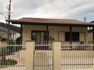Casa · 140m² · 3 Quartos · 2 Vagas · Casa Alvenaria em Guarani, Brusque/SC