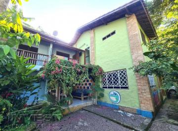Imagem do Imóvel · Ubatuba, Vila de Itamambuca - Casa sobrado, mais kitnets.