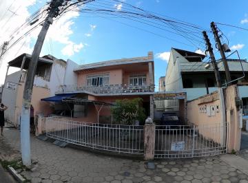 Prédio inteiro disponível para venda com 7 quartos no centro - Campos dos Goytacazes, RJ · Prédio Inteiro em Centro  -  Campos dos Goytacazes
