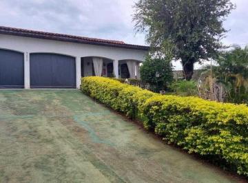 img0 · Casa Padrão em Araraquara