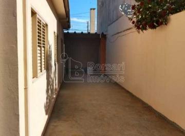 img0 · Casa Padrão em Araraquara