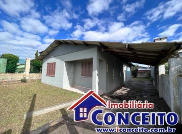 Casa de 4 quartos, Imbé · C565 - Ótima residência a 100 m do mar no balneário Presidente