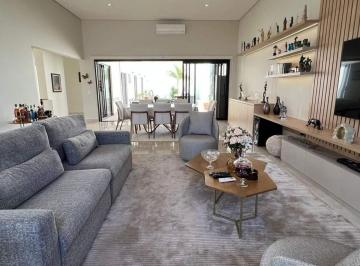 Casa · 220m² · 3 Quartos · 4 Vagas · Casa à venda no Condomínio Portal dos Pássaros – Boituva/SP