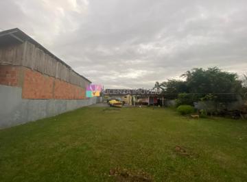 Foto 01 · Terreno amplo, bairro Fátima, Joinville, Santa Catarina.