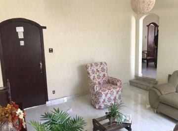 6ca017bd5bdf53598d5bdff563cd104a0f27917e · Casa com 4 dormitórios à venda, 300 m² por R$ 850.000,00 - Esplanada - Sabará/MG