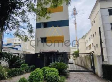 Apartamento · 34m² · 1 Quarto · 1 Vaga · Apartamento à venda no Portão com vaga coberta.