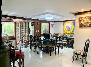 Casa · 1000m² · 4 Quartos · 10 Vagas · Casa em  Rua Charruas - Espírito Santo - Porto Alegre/RS