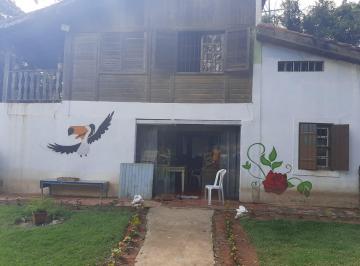 Casa de 3 quartos, Itapecerica da Serra · Chácara próximo da estrada da Ressaca.
